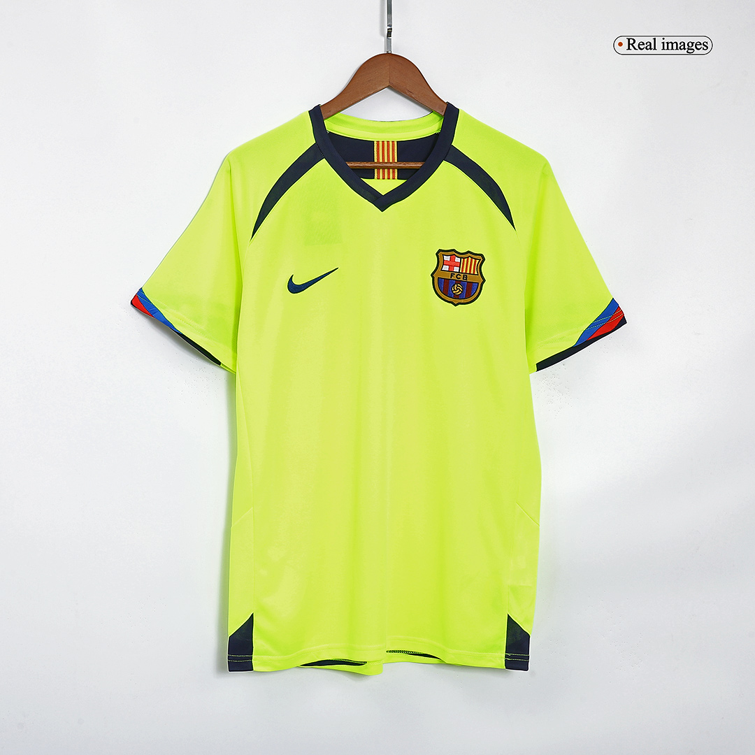 Retro Barcelona Away Jersey 2005/06 - minejerseys