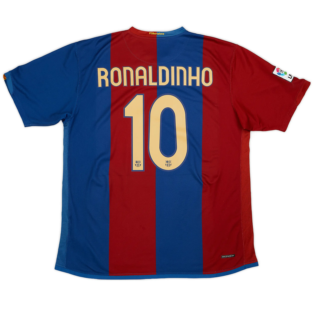 Ronaldinho #10 Retro Barcelona Home Jersey 2006/07 - minejerseys