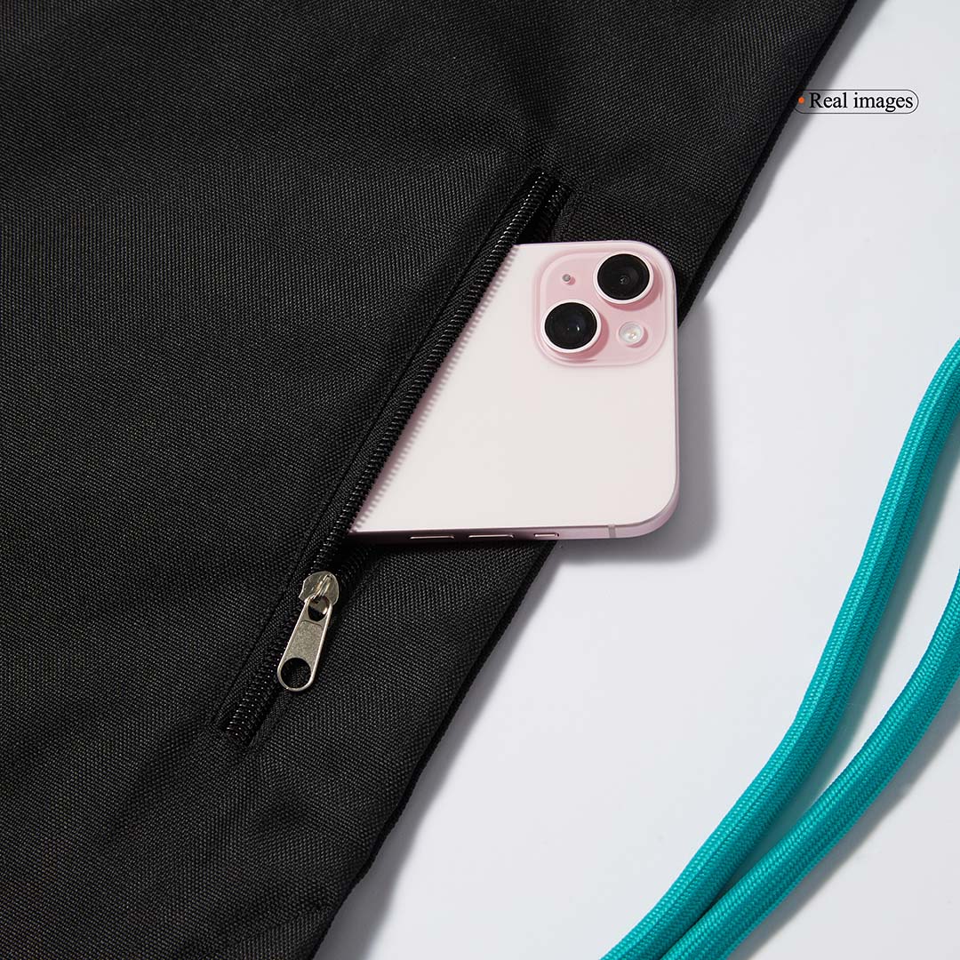 Real Madrid Crest Gymsack - Black - minejerseys