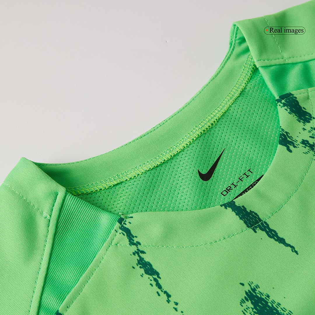 Sporting CP Third 'Verve' Jersey 2024/25 - minejerseys